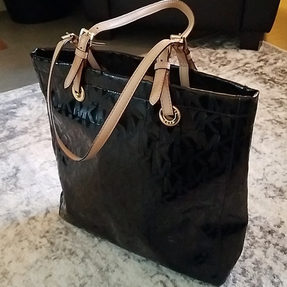 Purse - Picture 2 of 4